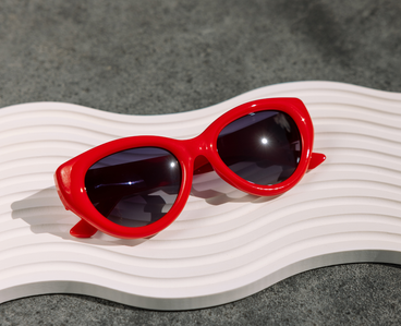 Sunday Scaries Polarized Sun - Red