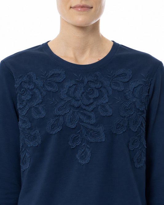 Embroidered L/S Tee