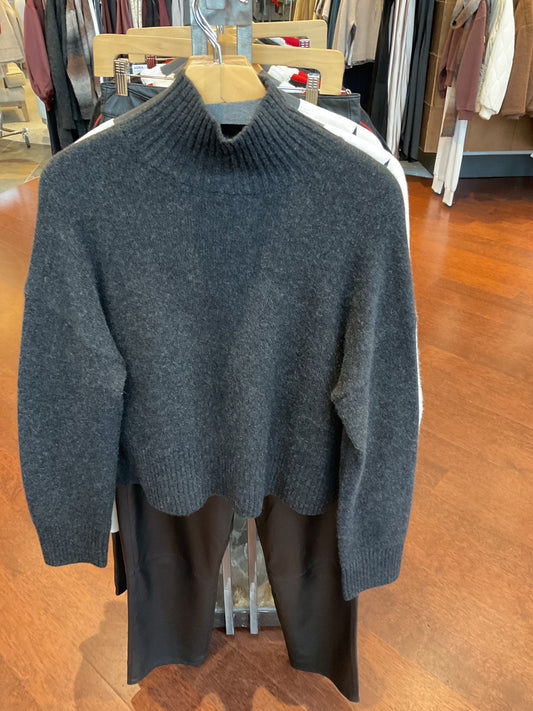 Chunky Carmen Funnel Neck