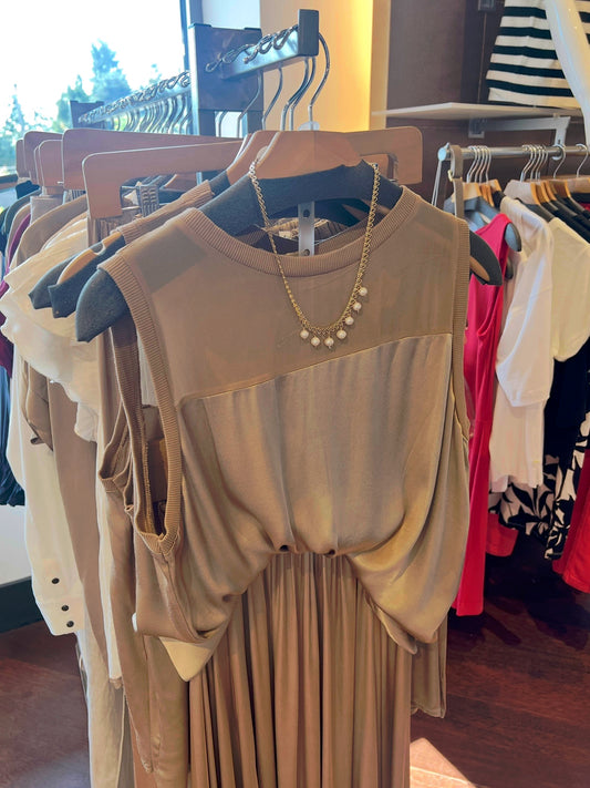 Sleeveless Silk/Chiffon Top