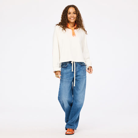 Studio Sweatshirt