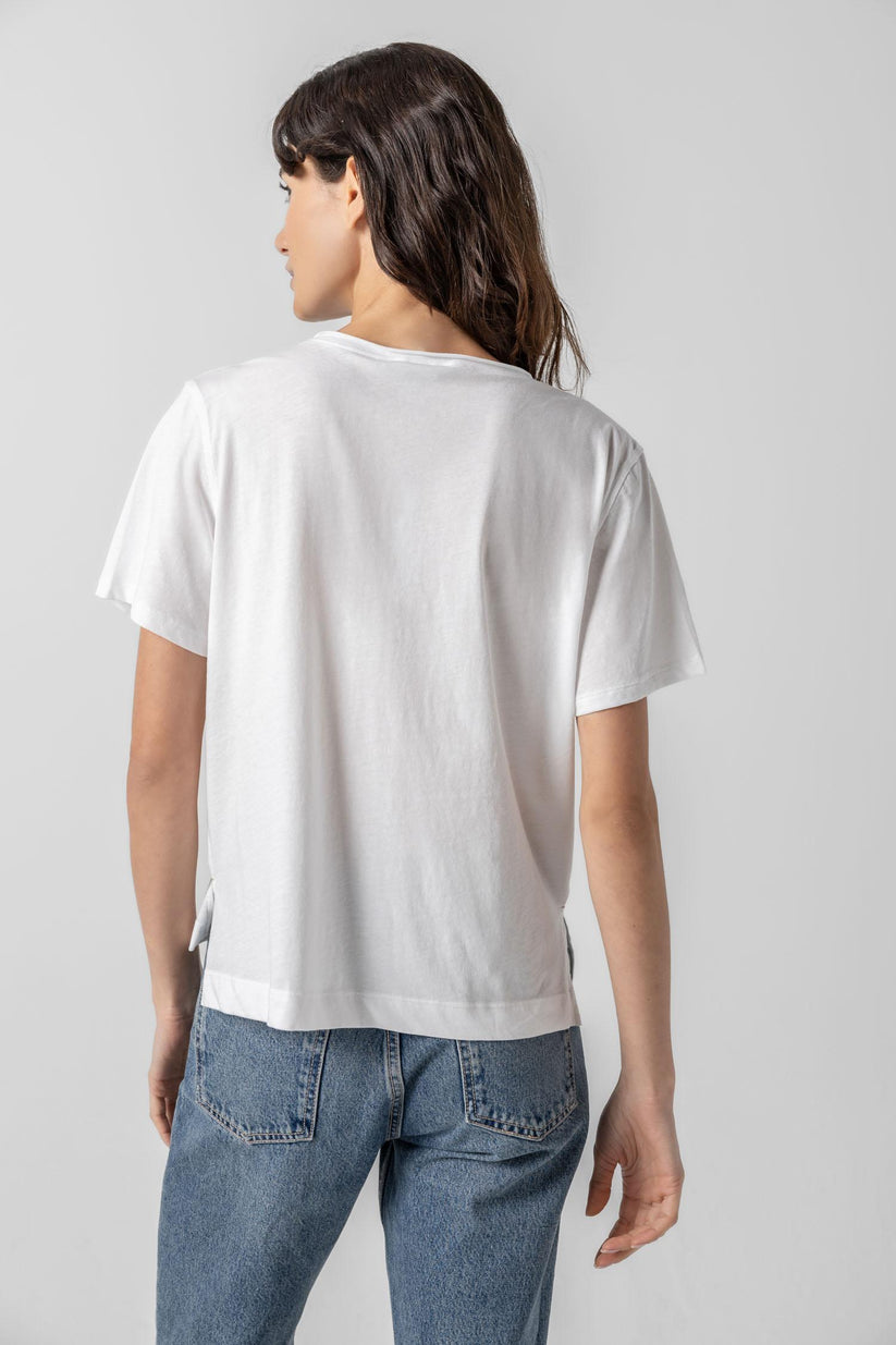Easy Short Sleeve V-neck