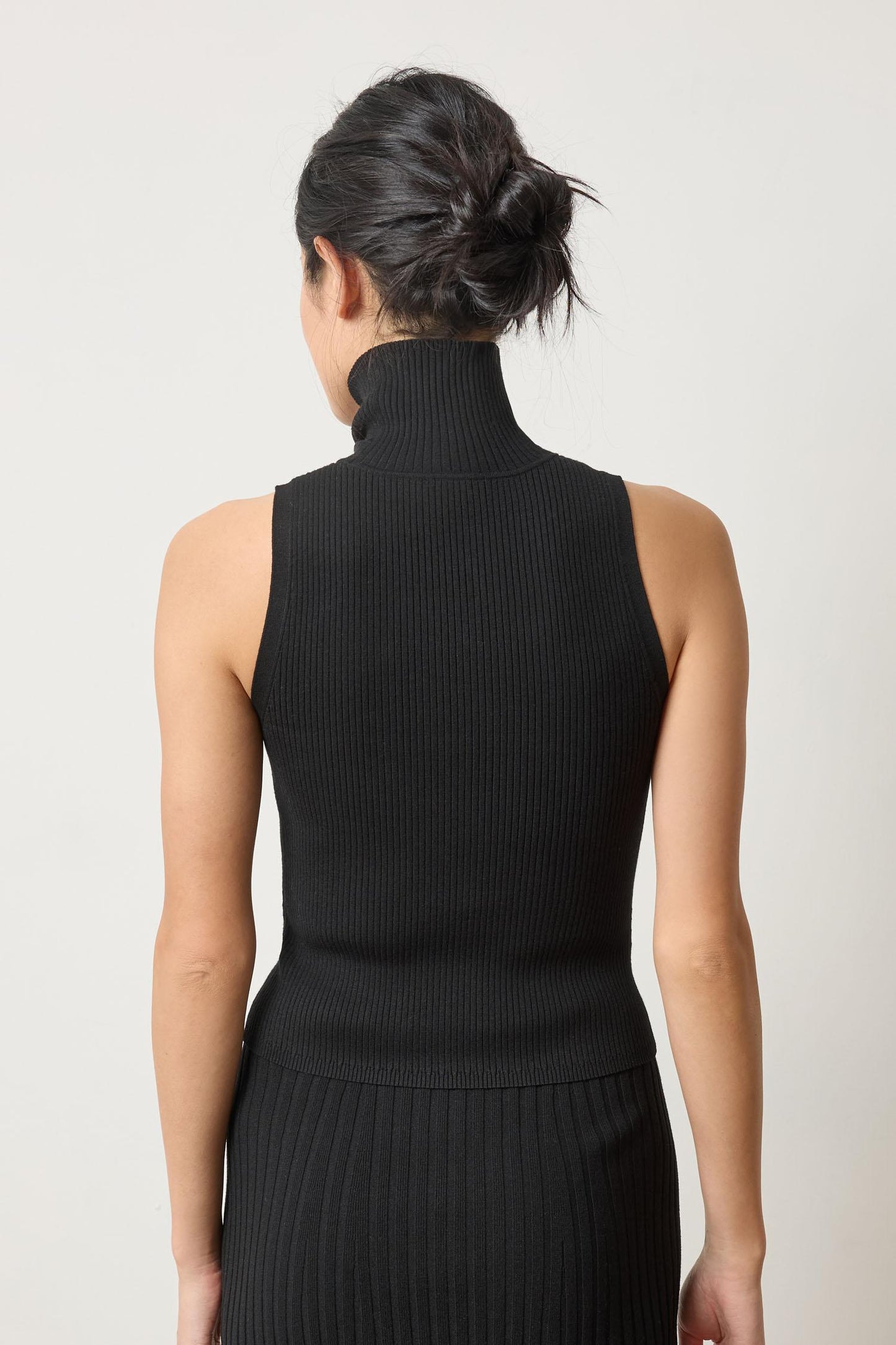 Rib Turtleneck Shell Sweater