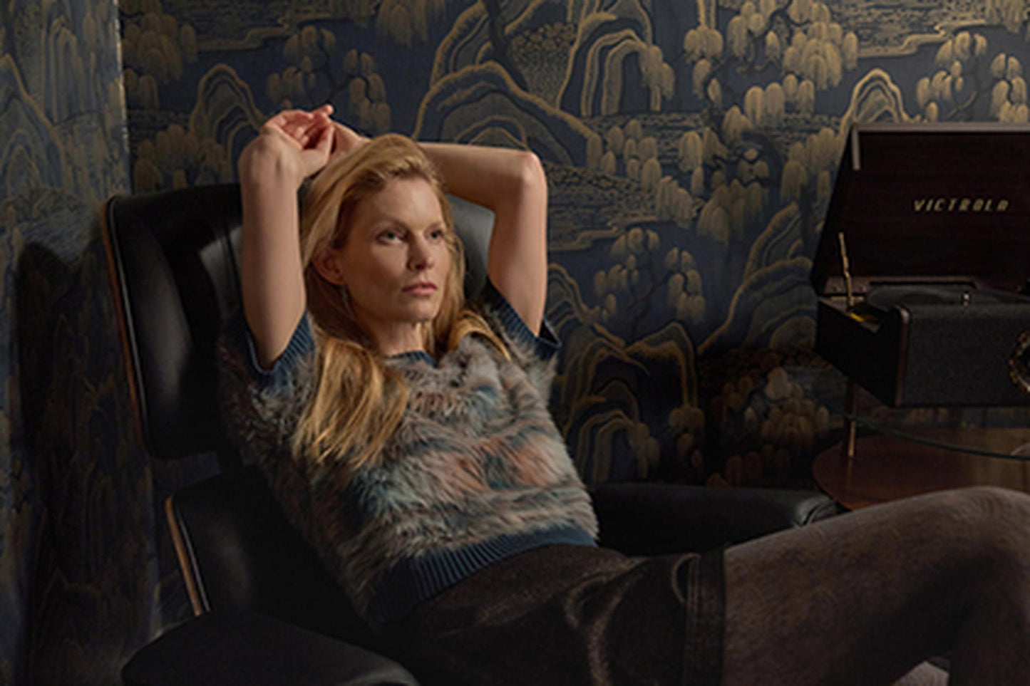 Short Sleeve Brushed Crewneck