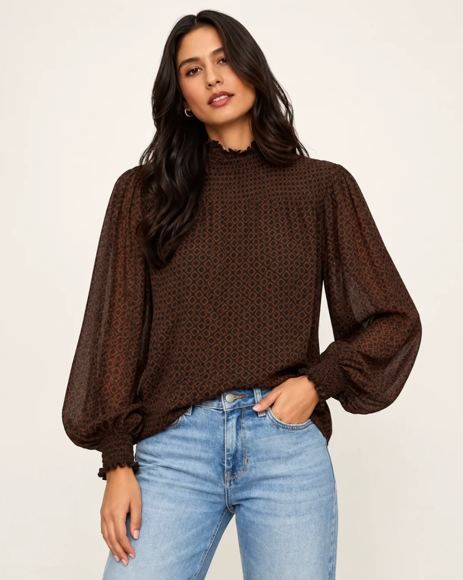 Ellie Smocked Popover
