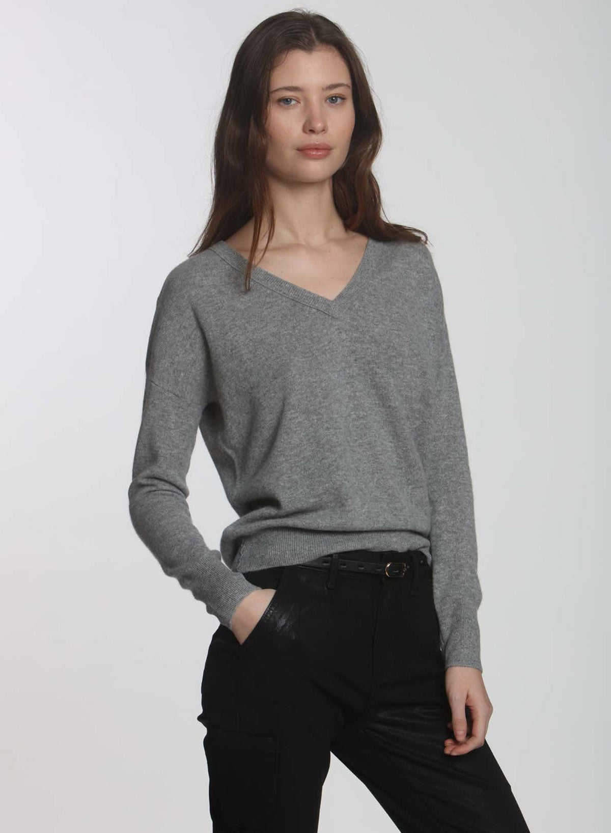 Core Cashmere BF Vee