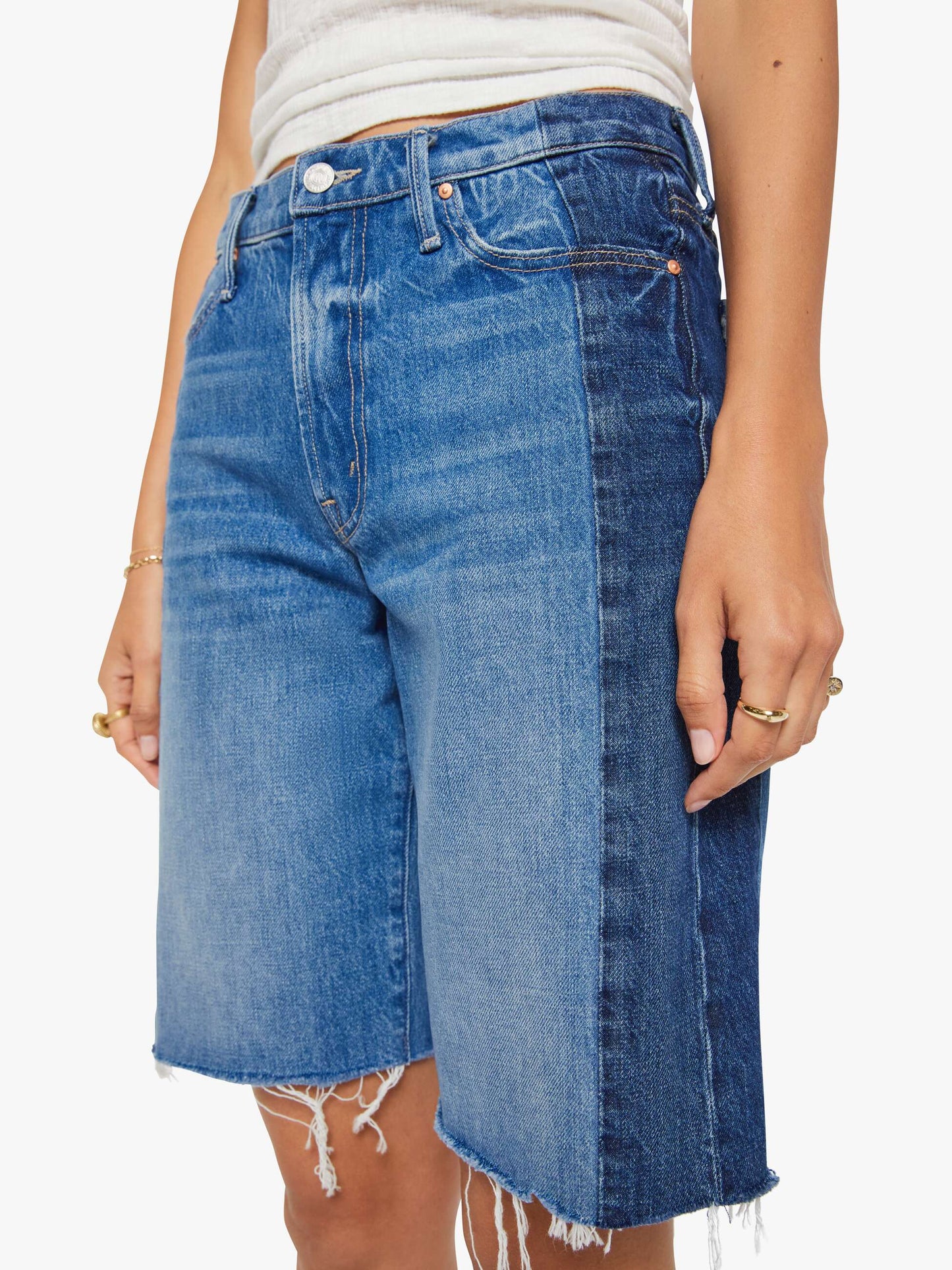Mid Rise Maven Bermuda Fray