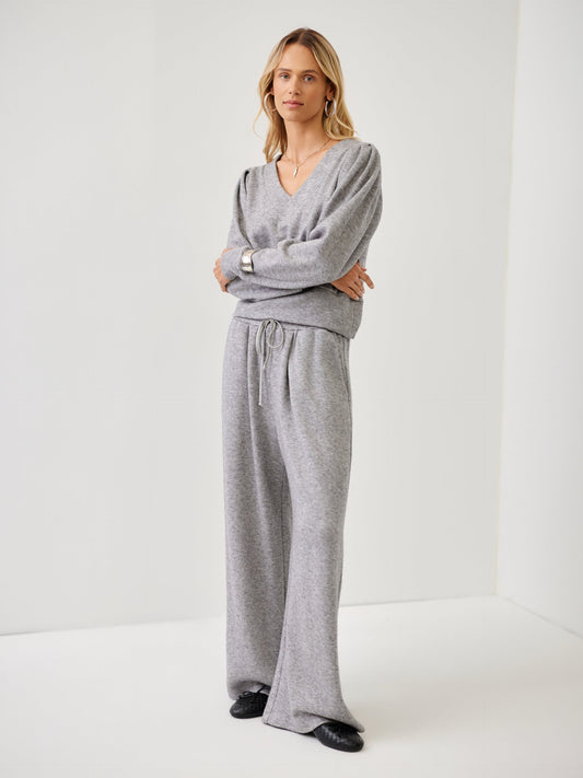 Cambria Pleated Sleeve