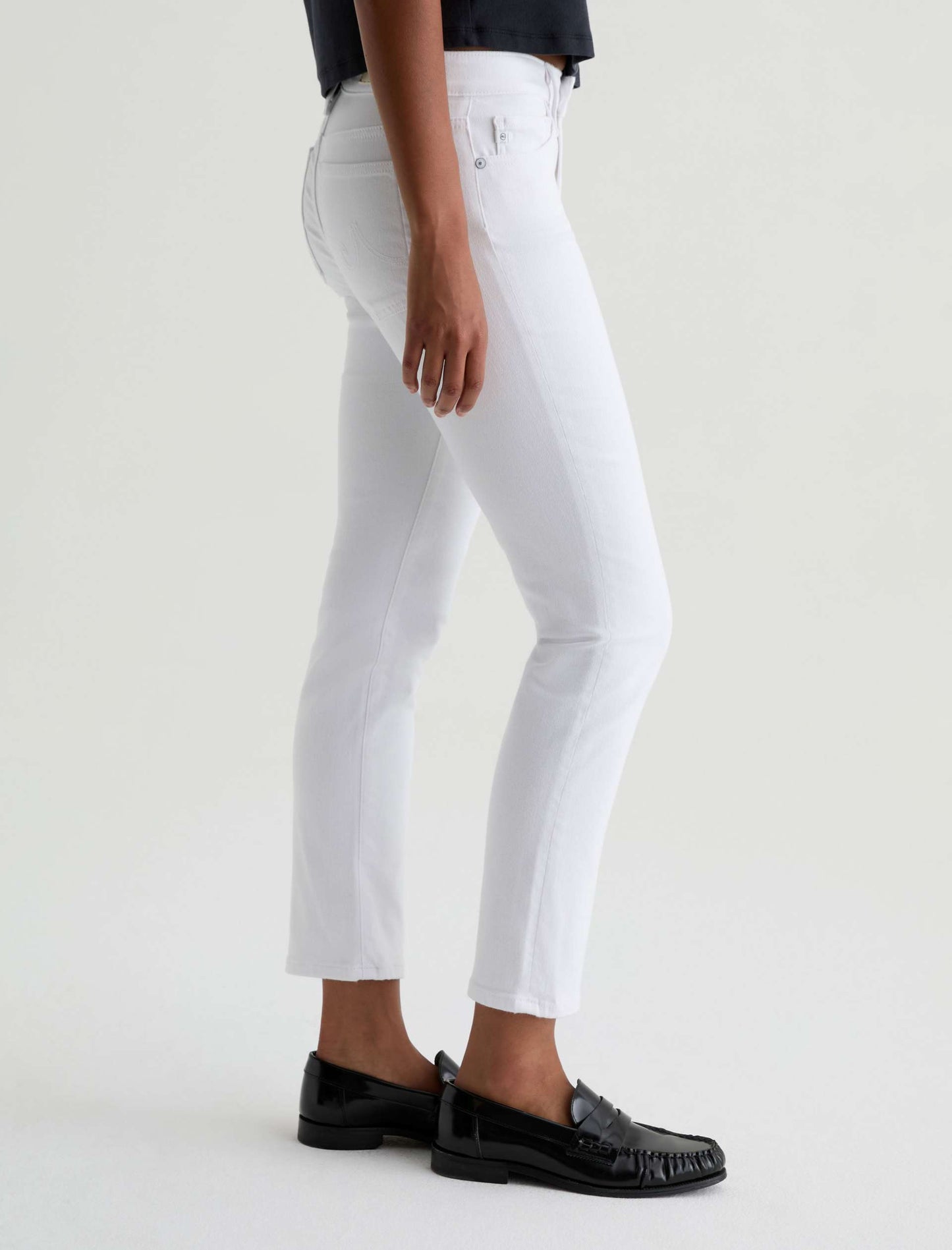 Mari Crop