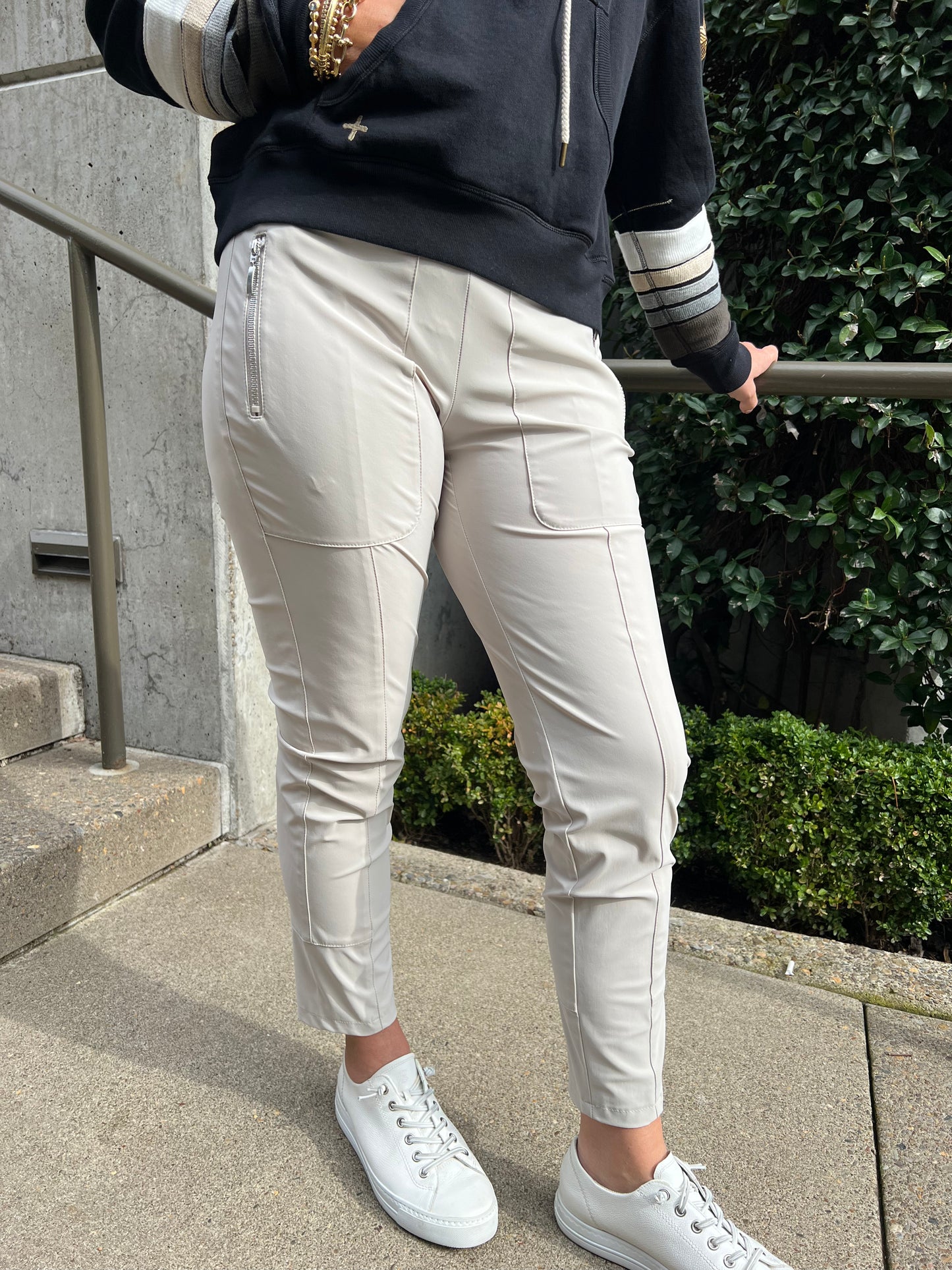 Corry Pant
