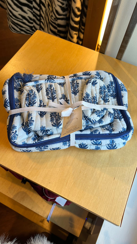 Cosmetic case set of 2