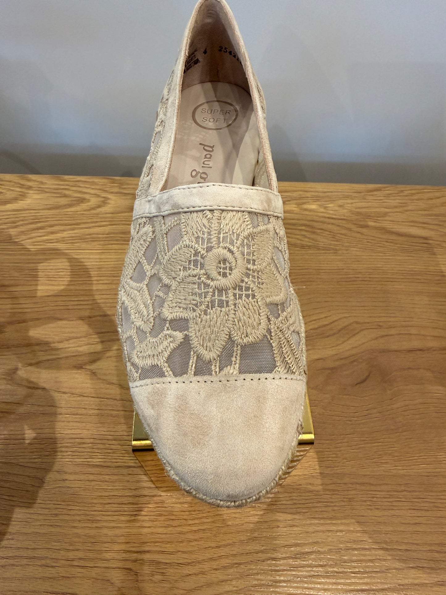 Danica Flat