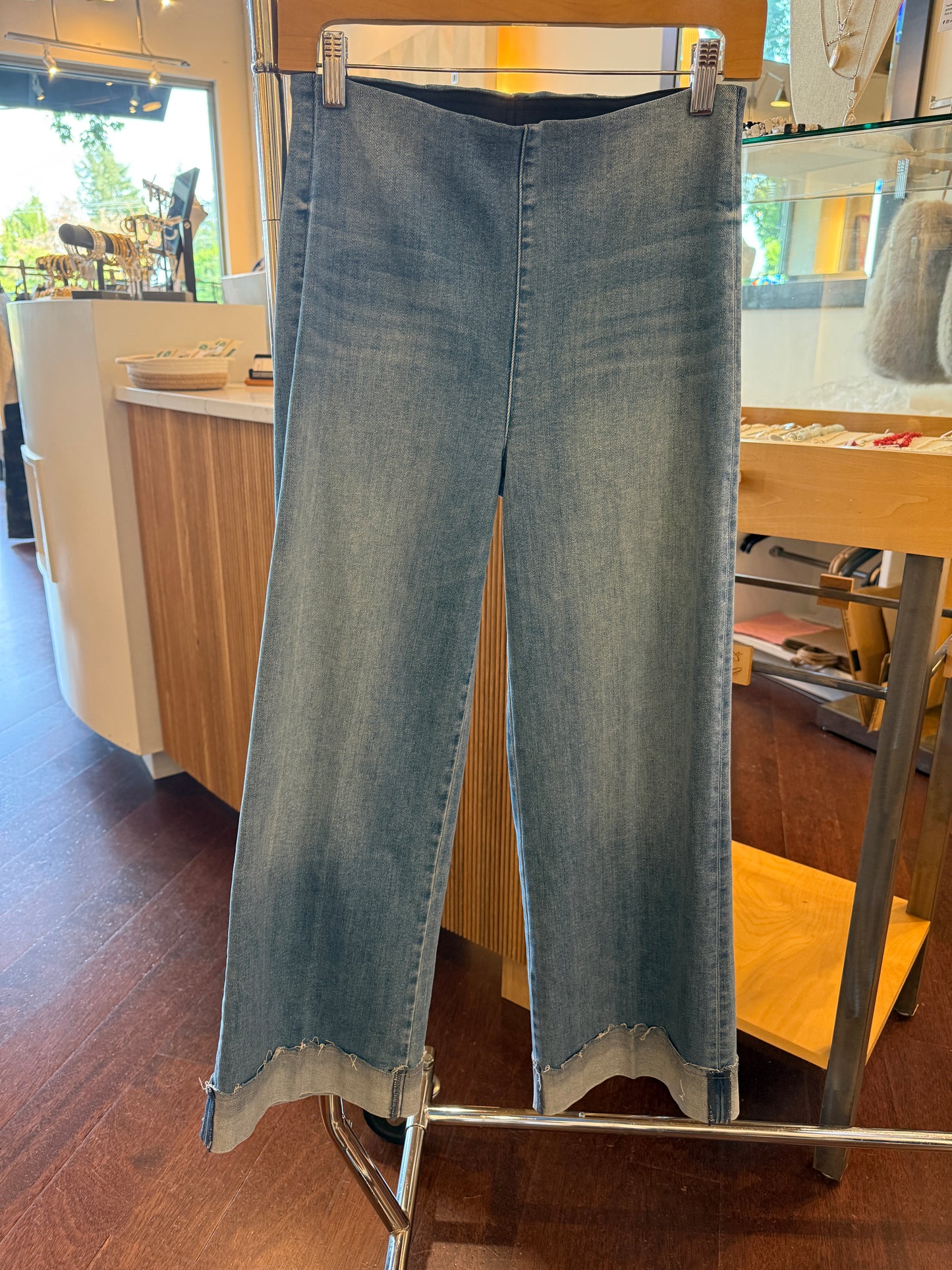 Westport Illusion with Hem