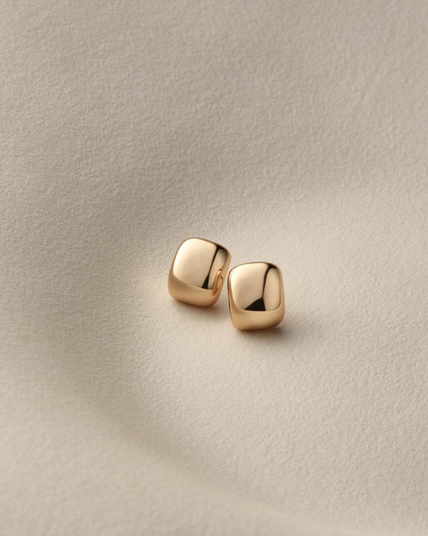 Mini Tate Earring