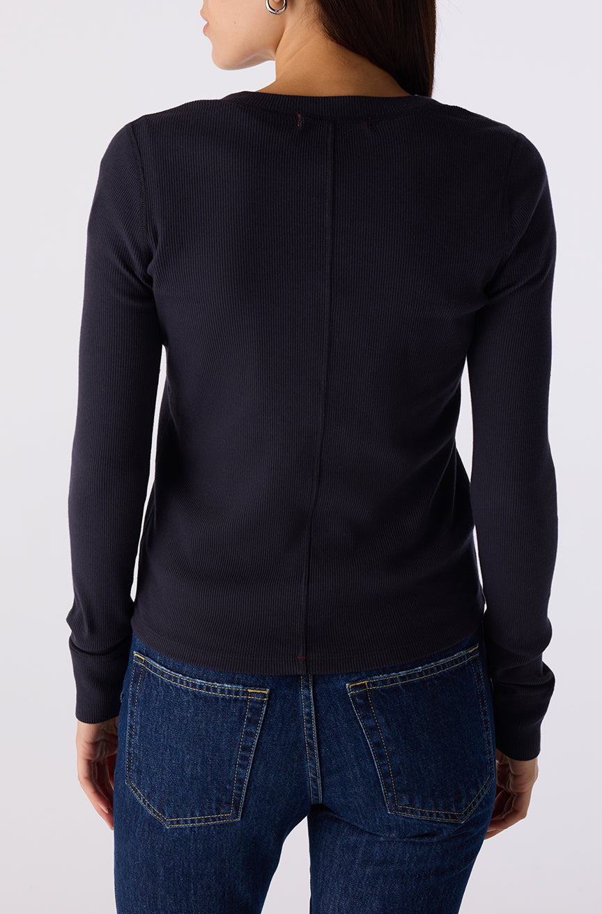 Calla Henley