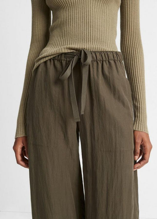 Mid-Rise Utility Drawstring Pant