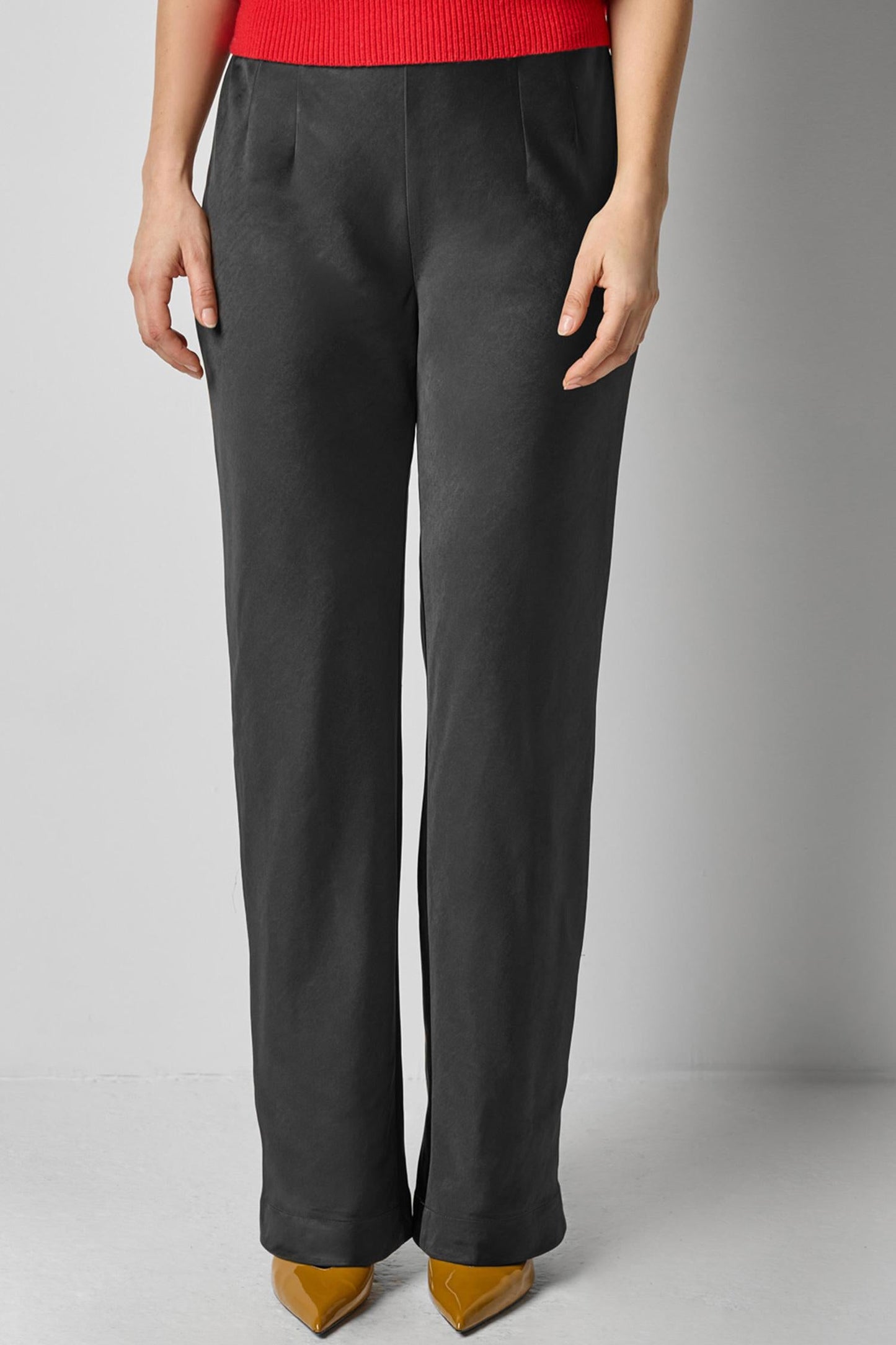 Satin Clean Front Pant