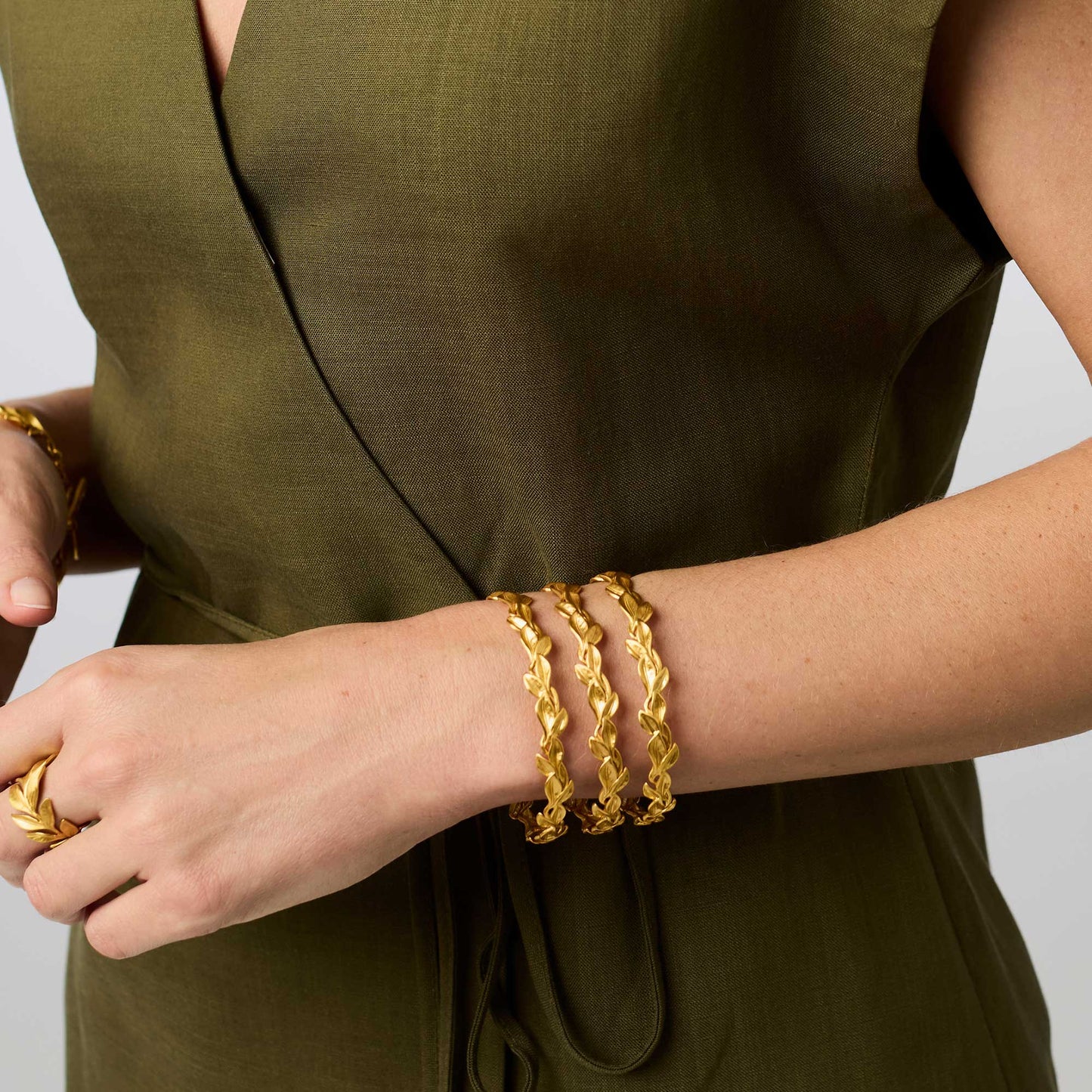 Willow Bangle